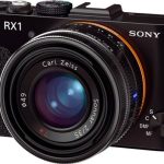 [Vidéo] Comment est assemblé le Sony RX1, Compact Plein Format