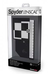 datacolor_SpyderLensCal_backfocus_package-196x300.jpg