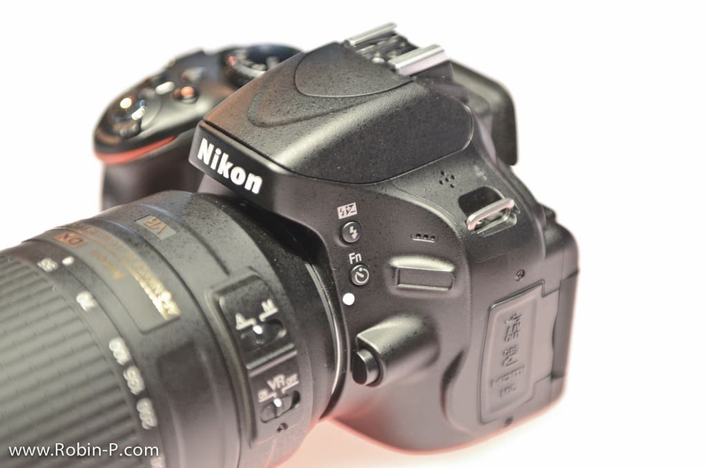 nikon_D5100_face.jpg