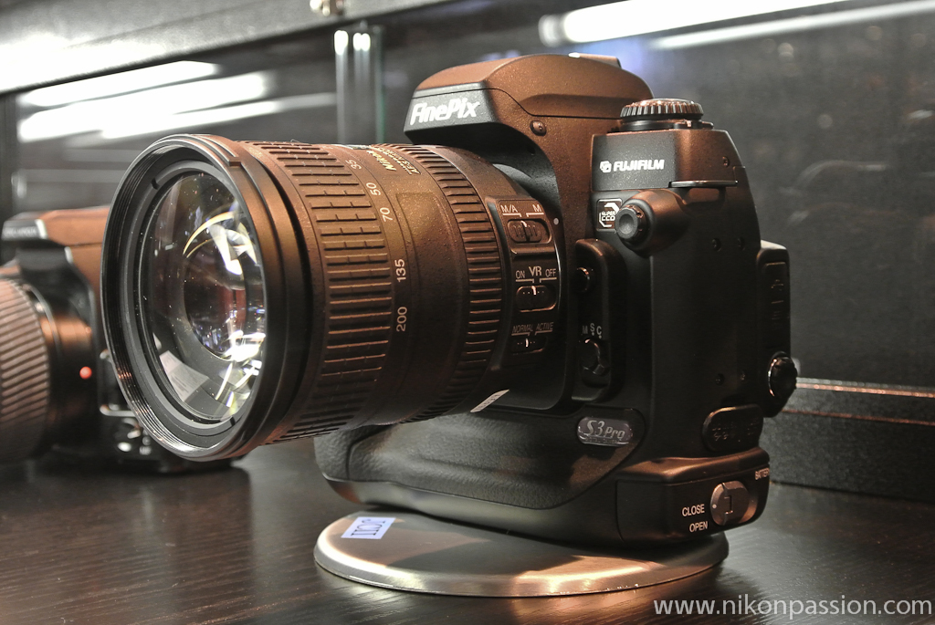 Fuji S3 Pro 30 ans de photo numérique au Salon de la Photo - Nikon Story