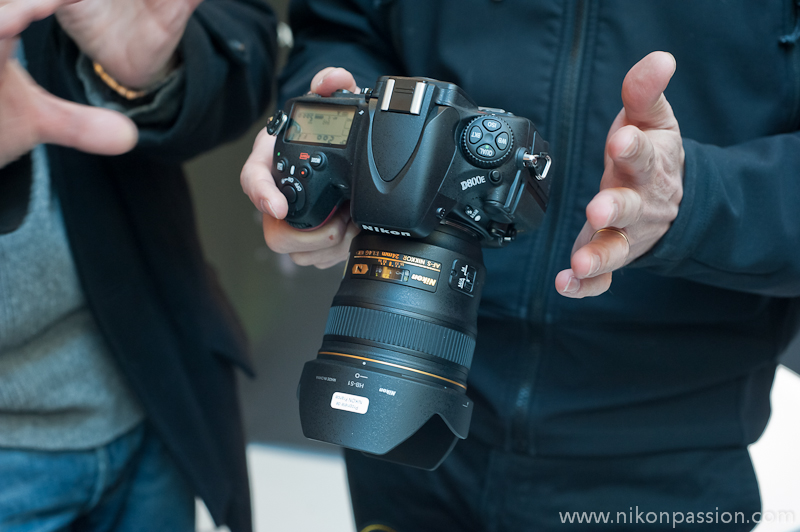 Des photos du Nikon D800 lors de la présentation à Paris