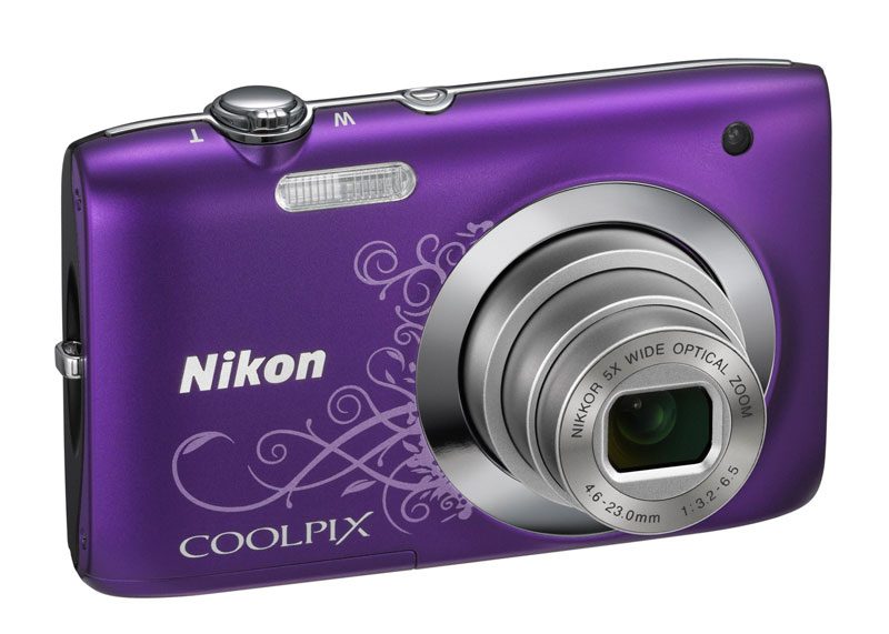 Nikon Coolpix  S2600