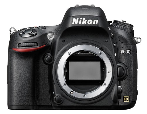 Problème de tâches de poussières sur le capteur du Nikon D600 : Nikon réagit