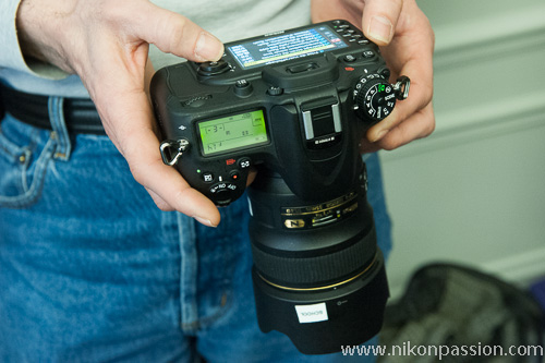 Des images du Nikon D7100 ...