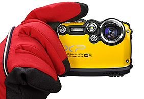 Fuji FinePix XP 200 : compact étanche, ultra-résistant, Wi-Fi, 16Mp, 250 euros