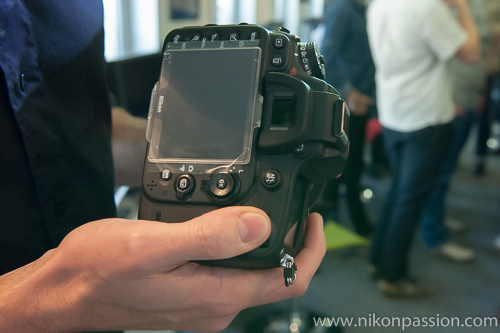 Nikon D610 : le Full Frame Nikon revu et corrigé, 24Mp, rafale 6vps, 1899 euros