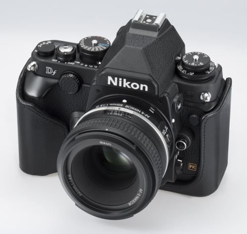 Profil avant - Des photos du Nikon Df