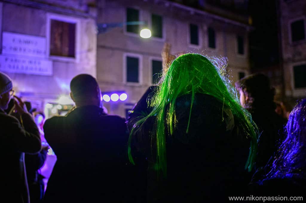 Scène de rue à Venise avec le Nikon D780 et le Nikon AF-S NIKKOR 28 mm f/1.4 - faut-il acheter un nouvel objectif ?