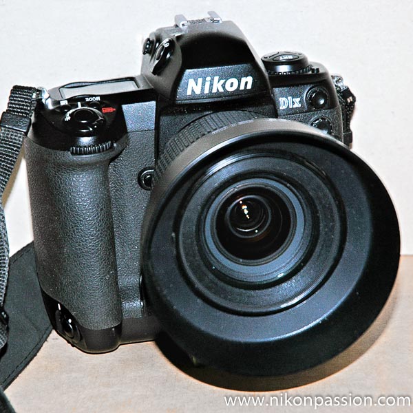 Nikon D1X - Anniversaire Nikon 100 ans