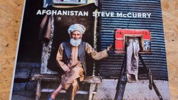 Afghanistan de Steve McCurry, rétrospective en 140 photographies chez Taschen