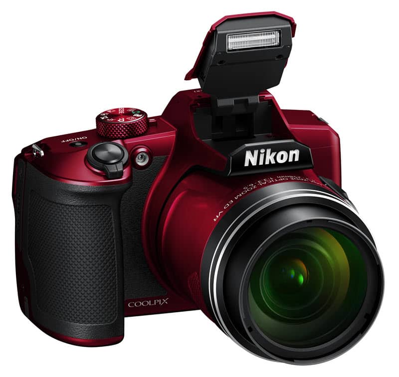 Nikon Coolpix B600 : un bridge à zoom 24-1440 mm et capteur CMOS de 16,8 Mp