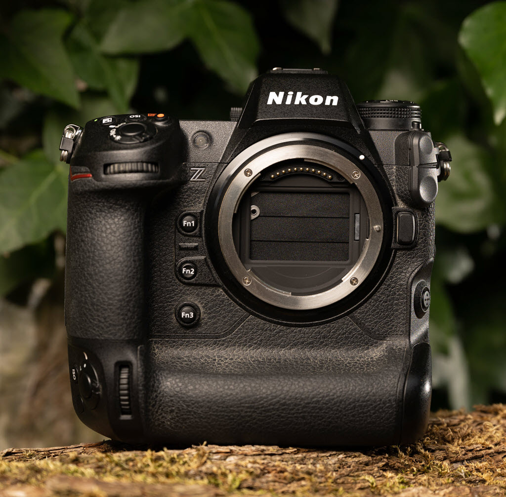 le volet rigide de proteciton du capteur du Nikon Z 9