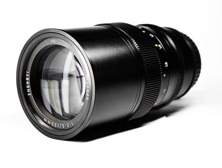 Le Mitakon 135/2,5 l'une des plus longues focales compatibles disponibles en monture Nikon Z