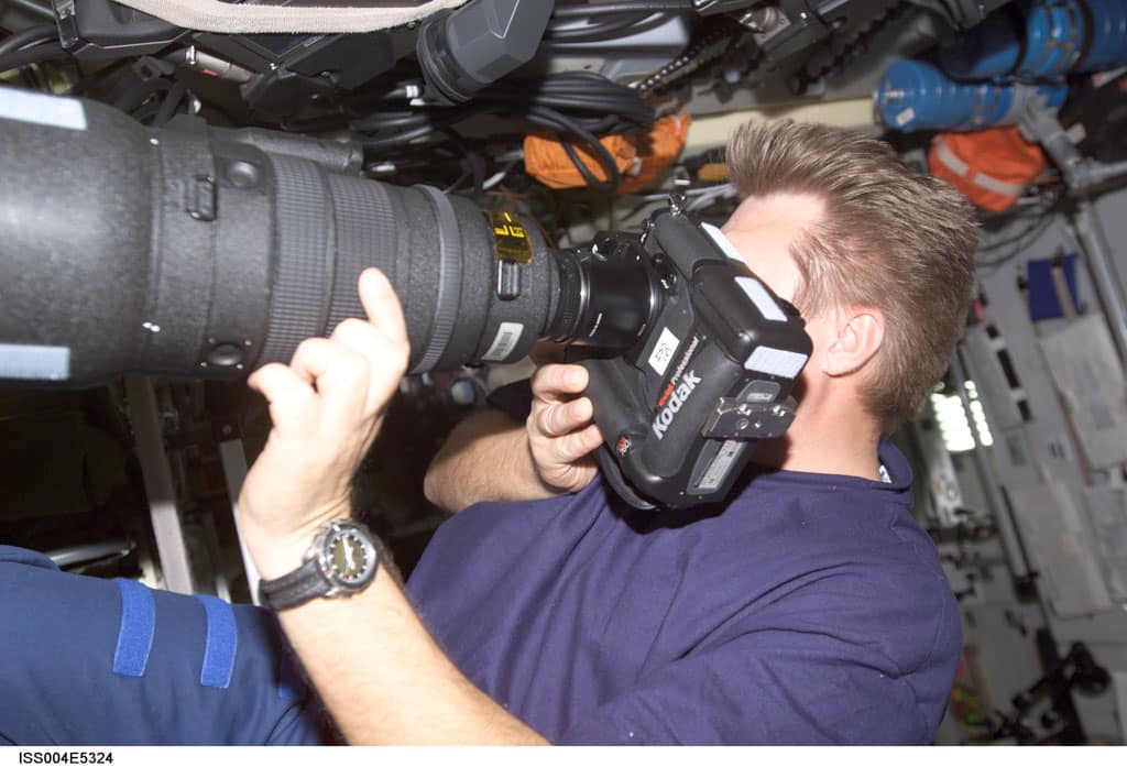 Nikon F5 avec dos numérique Kodak DCS 760 (navette spatiale et ISS)