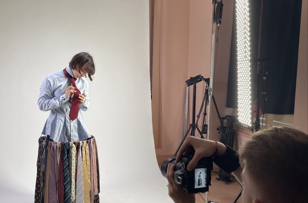 Comment faire des photos de vêtements en studio