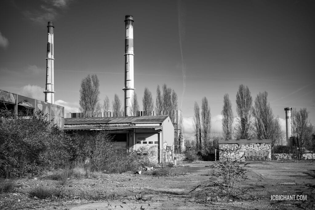 Photographier autour de chez soi : Les cheminées de la centrale EDF de Vitry-sur-Seine - photo © JC Dichant