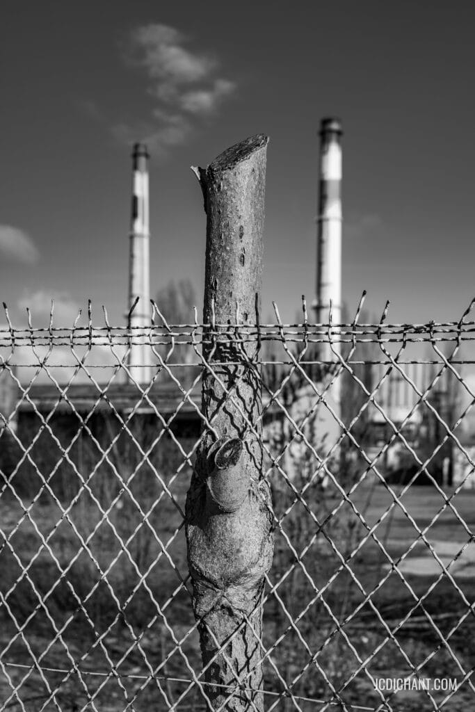 Photographier autour de chez soi : Les cheminées de la centrale EDF de Vitry-sur-Seine - photo © JC Dichant
