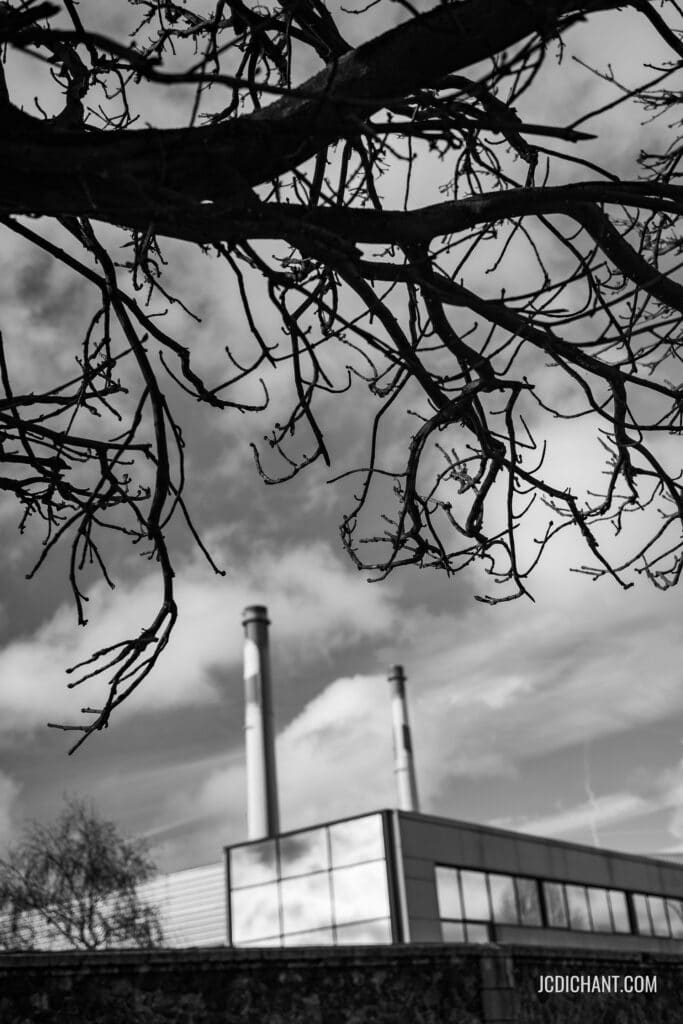 Photographier autour de chez soi : Les cheminées de la centrale EDF de Vitry-sur-Seine - photo © JC Dichant